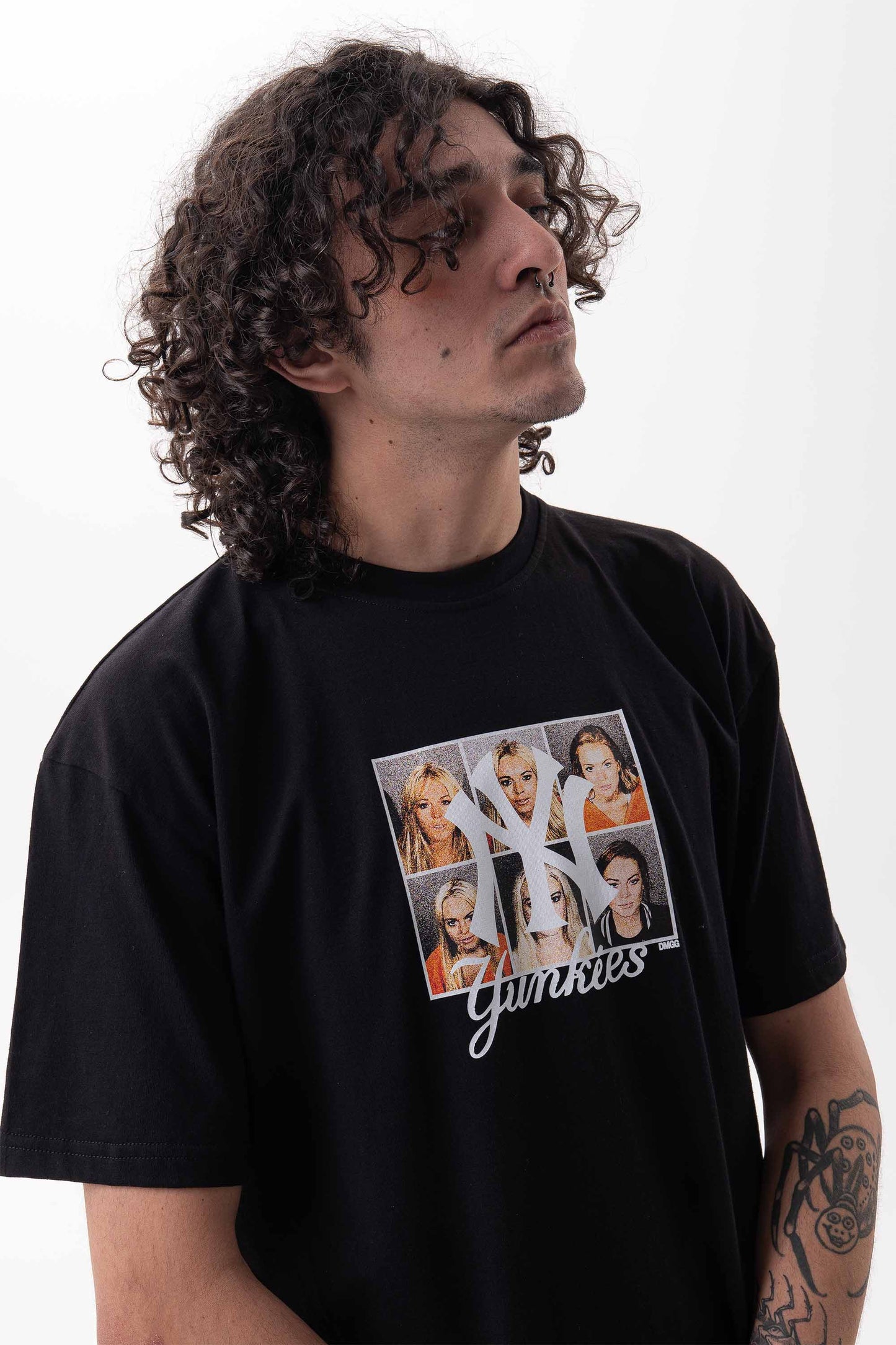 YUNKIES BLACK TEE