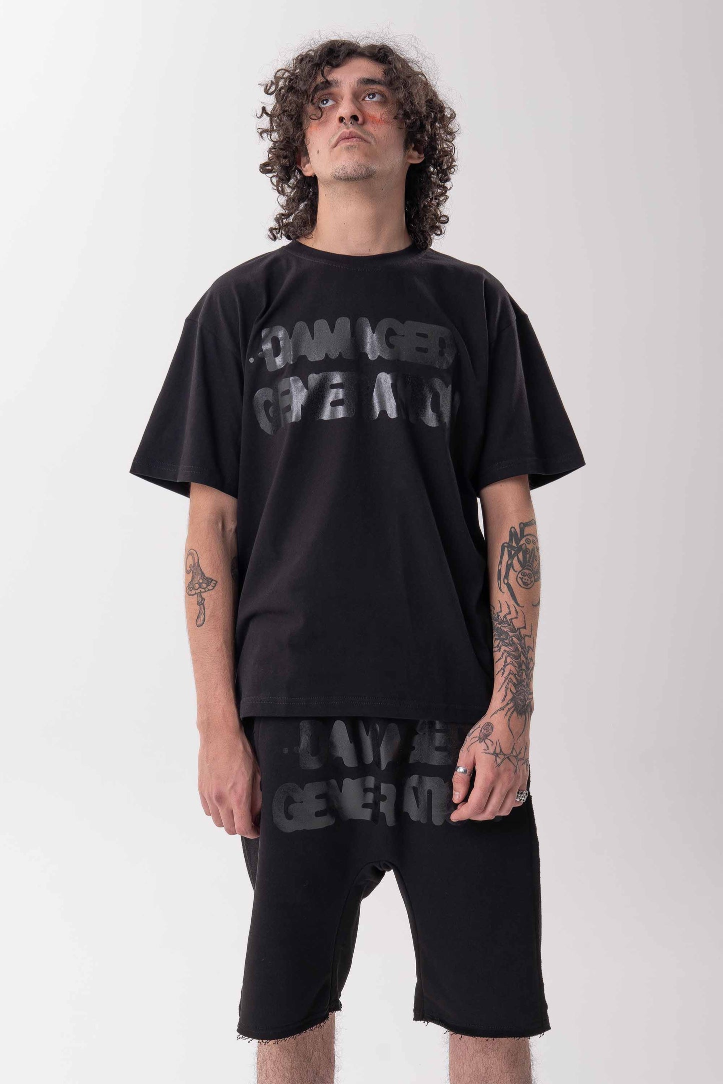 BLEED LOGO TONAL TEE